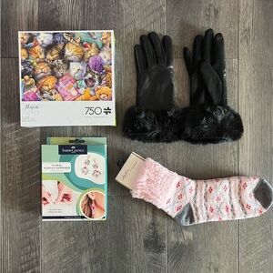 Cozy Gift Bundle – Cat Puzzle, Faux Fur Gloves, Socks & Earring Kit